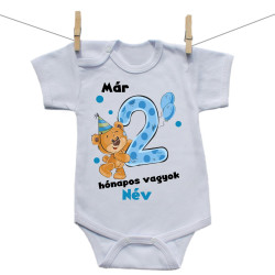 Rővid ujjú body Már 2 hónapos vagyok macival és névvel kisfiúknak